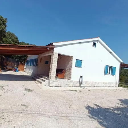 Vacation House Rosa *